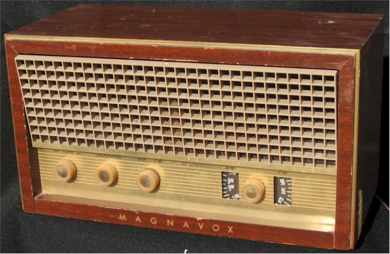 Magnavox FM017 